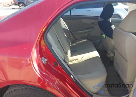 2010 Toyota Corolla Le z USA, uszkodzony, nr VIN 2T1BU4EEXAC425676